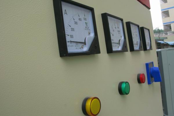 攸县配电柜-3683讲讲配电柜注意事项